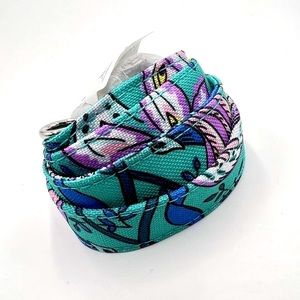 Vera Bradley Lighten Up Wide Lanyard in Peacock Garden